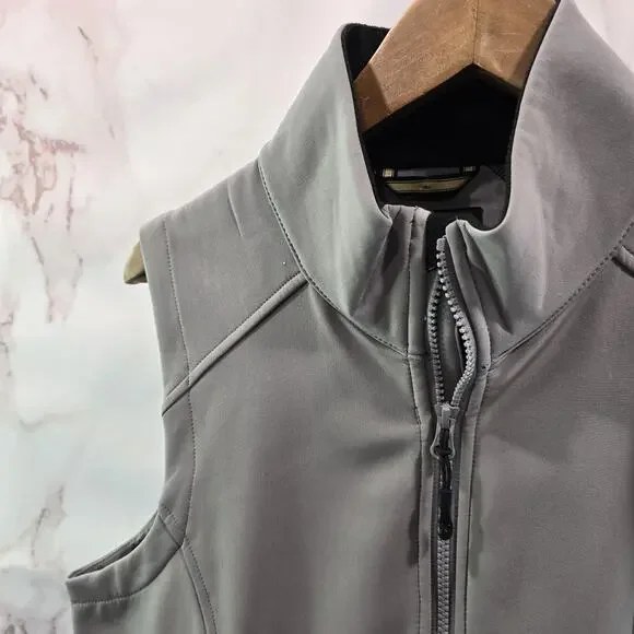 Noble Outfitter Vest Womens Medium Gray Windstopper Windbreaker Shell - Picture 2 of 10